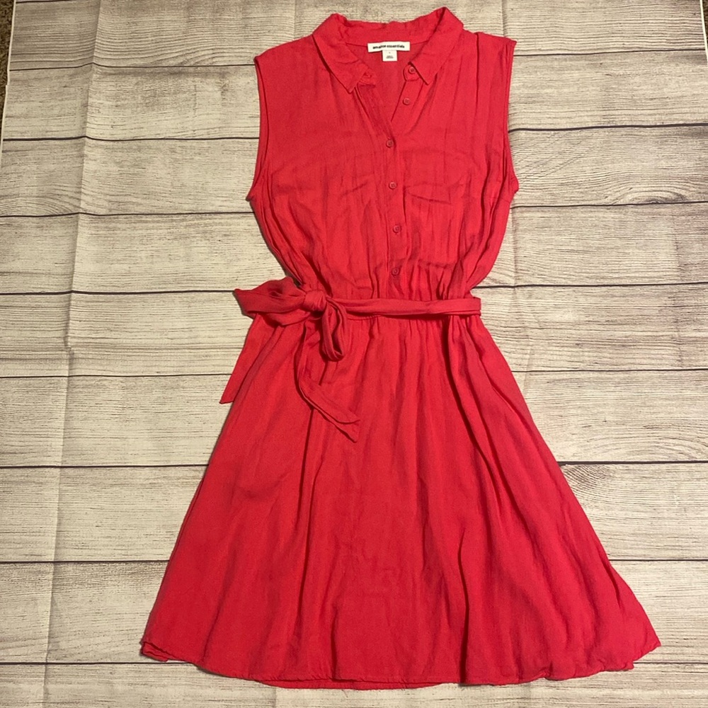 Amazon Essentials Women's Sleeveless Relaxed-Fit Woven Shirt Dress